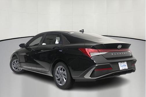 2025 Hyundai ELANTRA HEV Blue