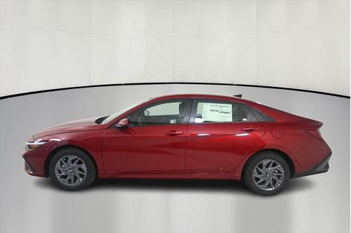 2025 Hyundai ELANTRA HEV Blue