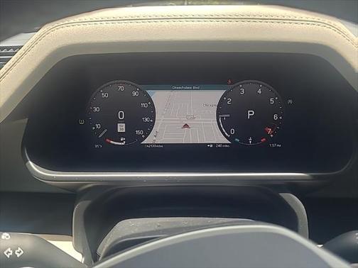 2023 Land Rover Defender 110 X-Dynamic SE