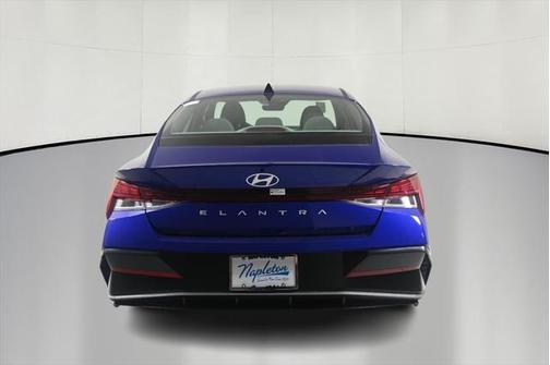 2025 Hyundai ELANTRA SEL