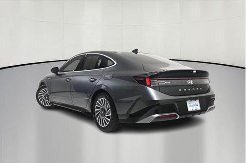 2024 Hyundai SONATA Hybrid Limited