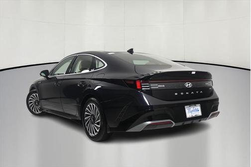 2024 Hyundai SONATA Hybrid Limited