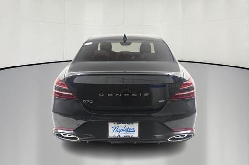 2023 Genesis G70 3.3T RWD