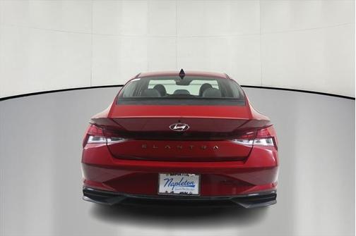 2022 Hyundai ELANTRA Limited