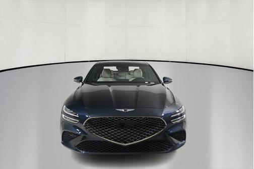2025 Genesis G70 2.5T RWD