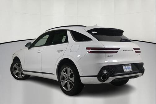 2025 Genesis GV70 2.5T