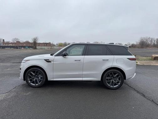 2025 Land Rover Range Rover Sport P460 Dynamic SE