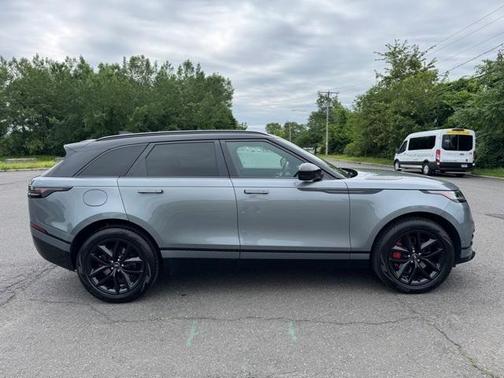 2025 Land Rover Range Rover Velar P400 Dynamic SE