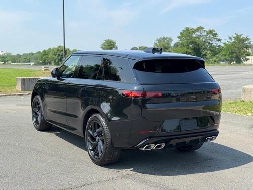2025 Land Rover Range Rover Sport P530 Dynamic SE