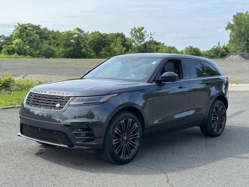 2026 Land Rover Range Rover Velar P400 Dynamic SE