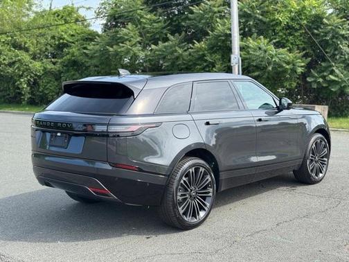 2026 Land Rover Range Rover Velar P400 Dynamic SE