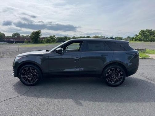 2026 Land Rover Range Rover Velar P400 Dynamic SE