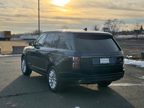 2021 Land Rover Range Rover Base