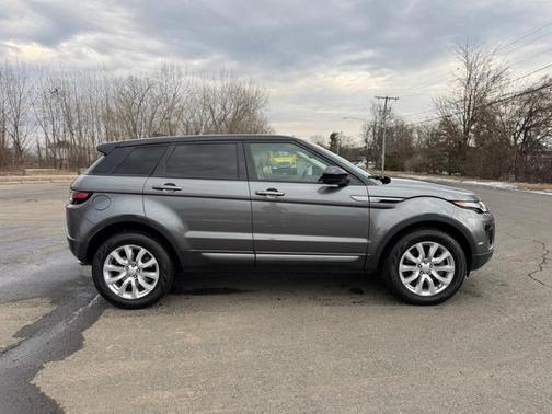 2019 Land Rover Range Rover Evoque SE