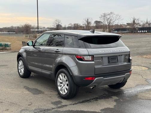 2019 Land Rover Range Rover Evoque SE