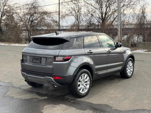 2019 Land Rover Range Rover Evoque SE