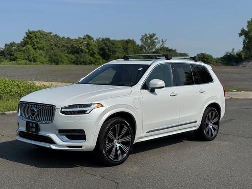 2022 Volvo XC90 Recharge Plug-In Hybrid T8 Inscription Extended Range 7P