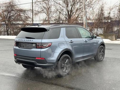 2022 Land Rover Discovery Sport S