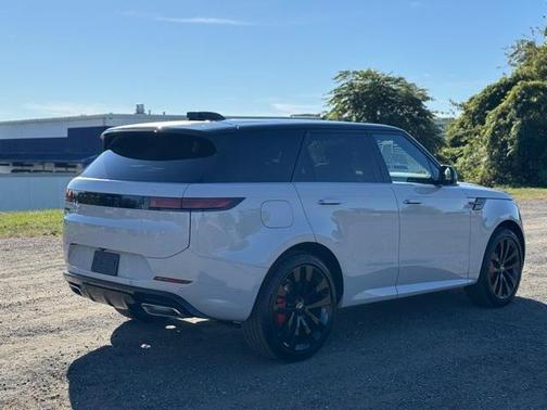 2025 Land Rover Range Rover Sport P400 Dynamic SE