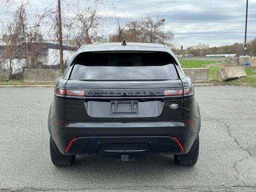 2022 Land Rover Range Rover Velar R-Dynamic S