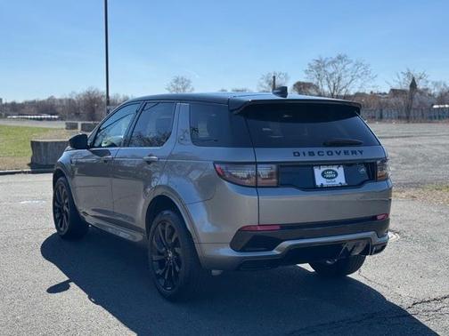 2021 Land Rover Discovery Sport SE R-Dynamic