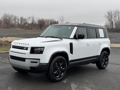 2025 Land Rover Defender P300