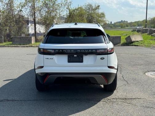 2022 Land Rover Range Rover Velar R-Dynamic S