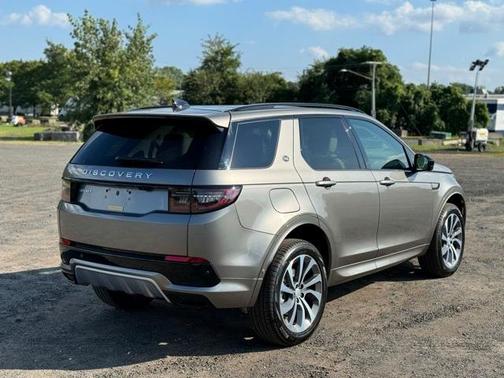 2025 Land Rover Discovery Sport S