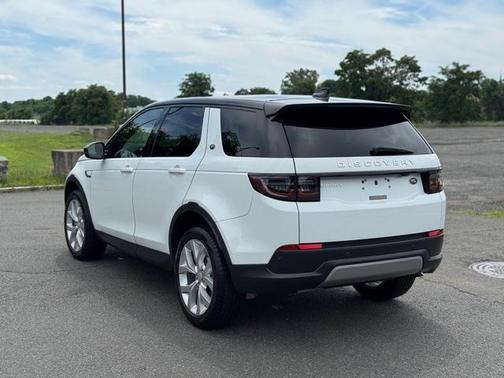 2022 Land Rover Discovery Sport SE