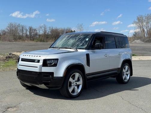 2023 Land Rover Defender 110 X-Dynamic SE