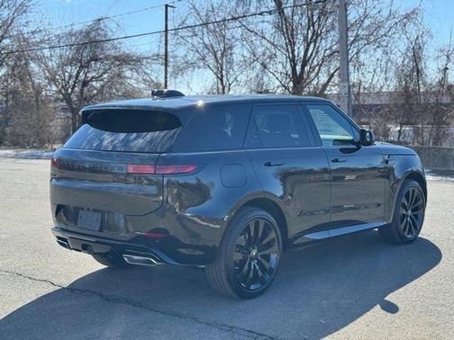 2025 Land Rover Range Rover Sport P460 Dynamic SE