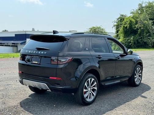 2025 Land Rover Discovery Sport S