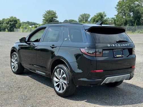 2025 Land Rover Discovery Sport S