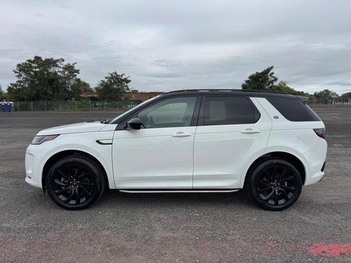2022 Land Rover Discovery Sport R-Dynamic SE