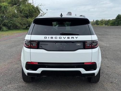 2022 Land Rover Discovery Sport R-Dynamic SE