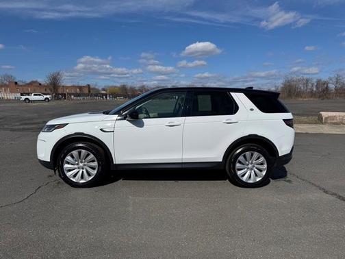 2022 Land Rover Discovery Sport SE