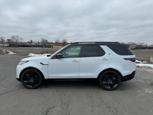 2023 Land Rover Discovery P360 HSE R-Dynamic