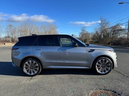 2025 Land Rover Range Rover Sport P460 Dynamic SE