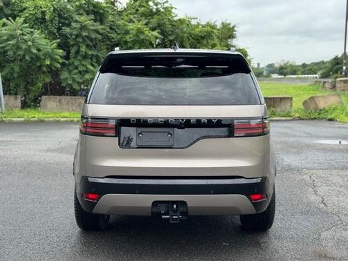 2024 Land Rover Discovery P360 Dynamic SE