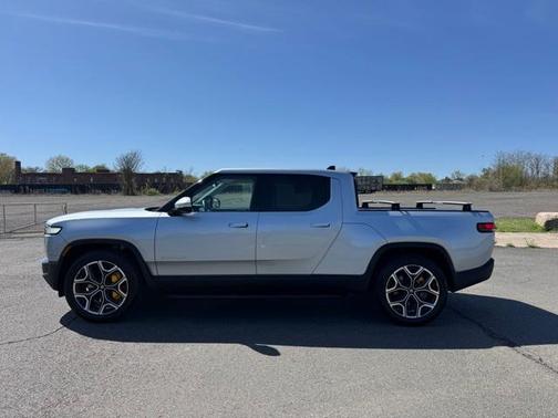 2022 Rivian R1T Adventure Package