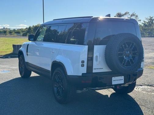 2026 Land Rover Defender S