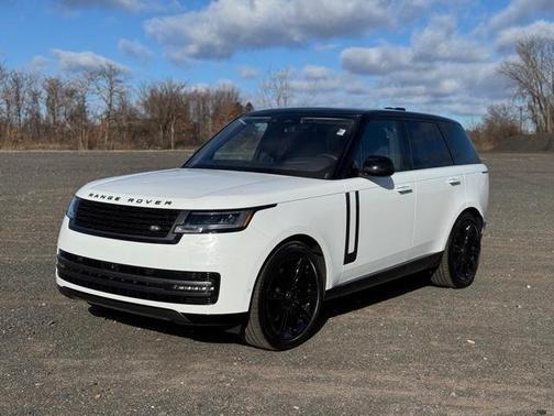 2022 Land Rover Range Rover P400 SE