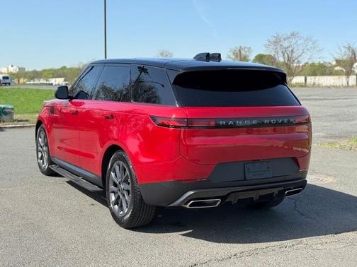 2023 Land Rover Range Rover Sport SE