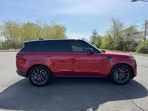 2023 Land Rover Range Rover Sport SE