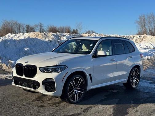 2020 BMW X5 M50i