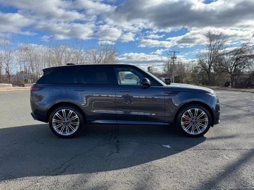 2025 Land Rover Range Rover Sport P530 Autobiography