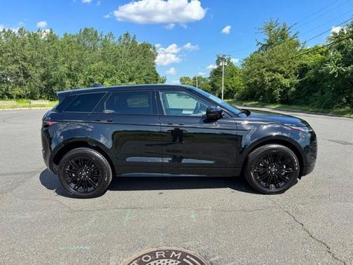 2024 Land Rover Range Rover Evoque Dynamic SE