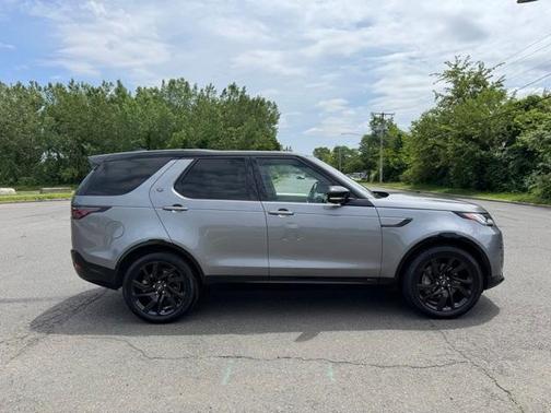 2021 Land Rover Discovery P300 S R-Dynamic