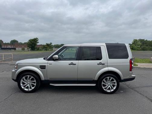 2016 Land Rover LR4 Base