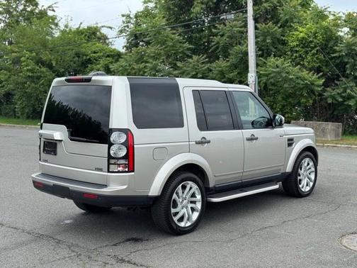 2016 Land Rover LR4 Base